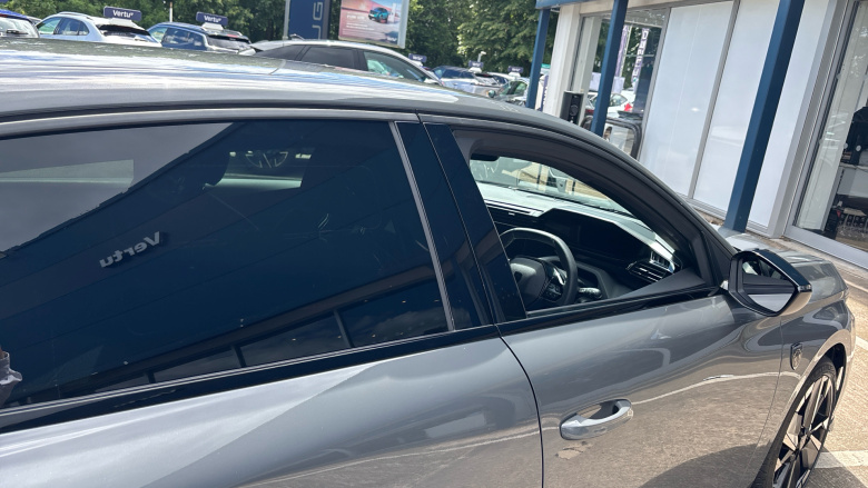 Peugeot 308 1.2 Hybrid 145 GT 5dr e-DSC6 Petrol Hatchback